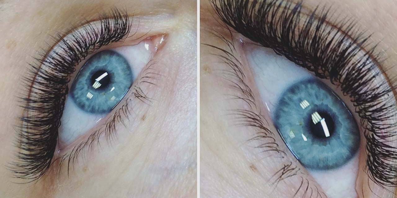 Dvi mėlynos akys, aiškiai matosi priaugintos blakstienos iš arti
